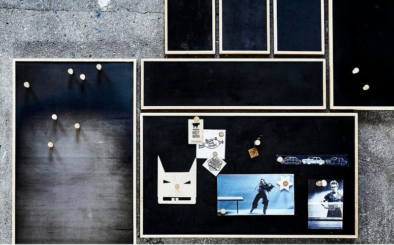 The Oak Men Notice Board Small m/ magneter, Lys Eik