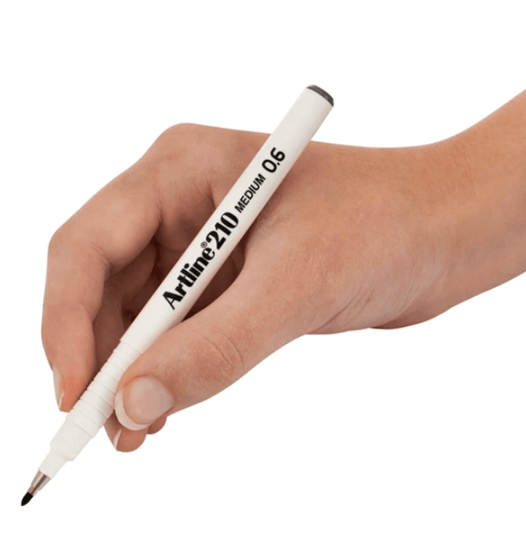 Artline Tusjpenn 02, og 06