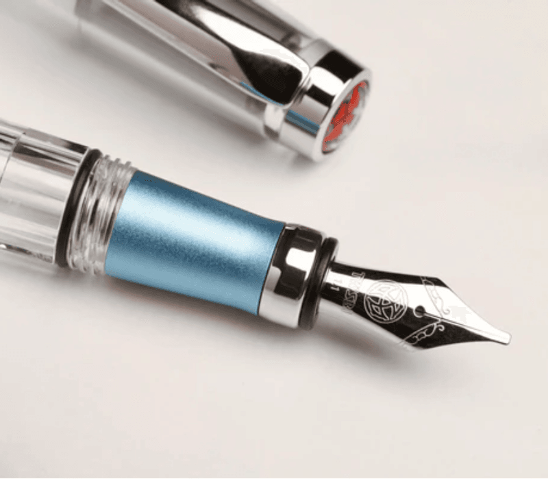 TWSBI Diamond 580 AL Fyllepenn Iceberg